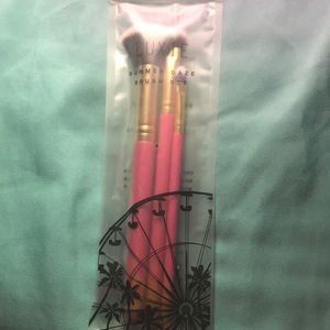 Luxie Summer Daze Brush Set